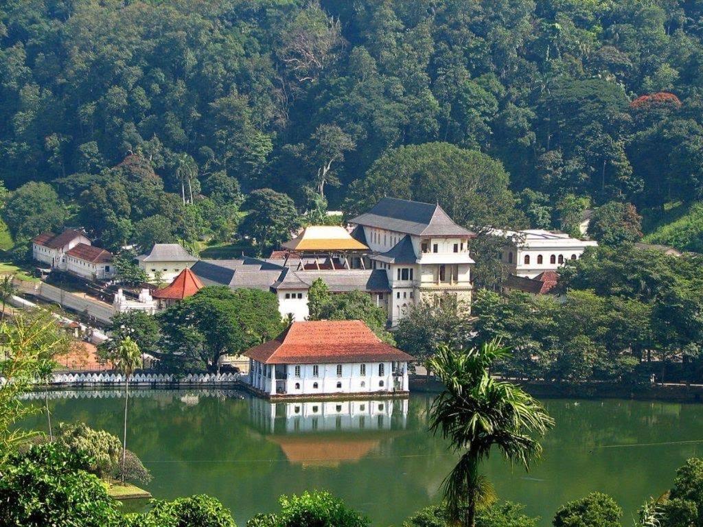 Nisansala Homestay Kandy Deiyannewela Dış mekan fotoğraf